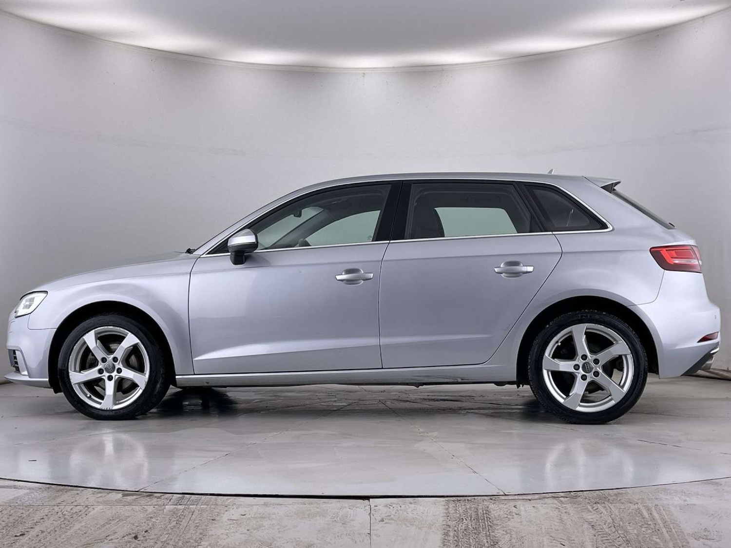 Used Audi A3 2017 for sale - 76407036: Photo 16