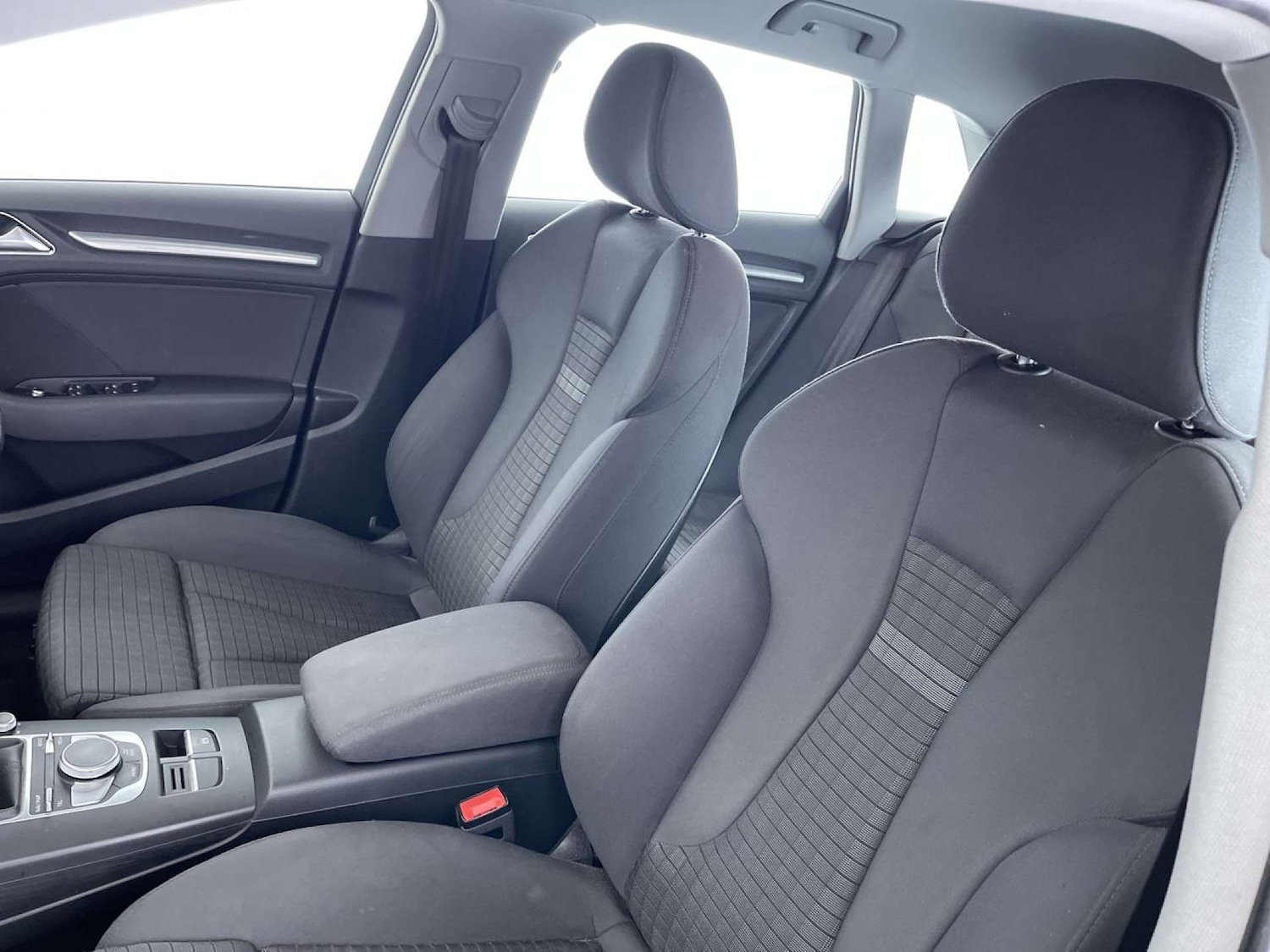 Used Audi A3 2017 for sale - 76407036: Photo 31