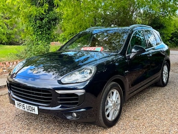 Used Porsche Cayenne 2015 for sale - 79432793: Photo