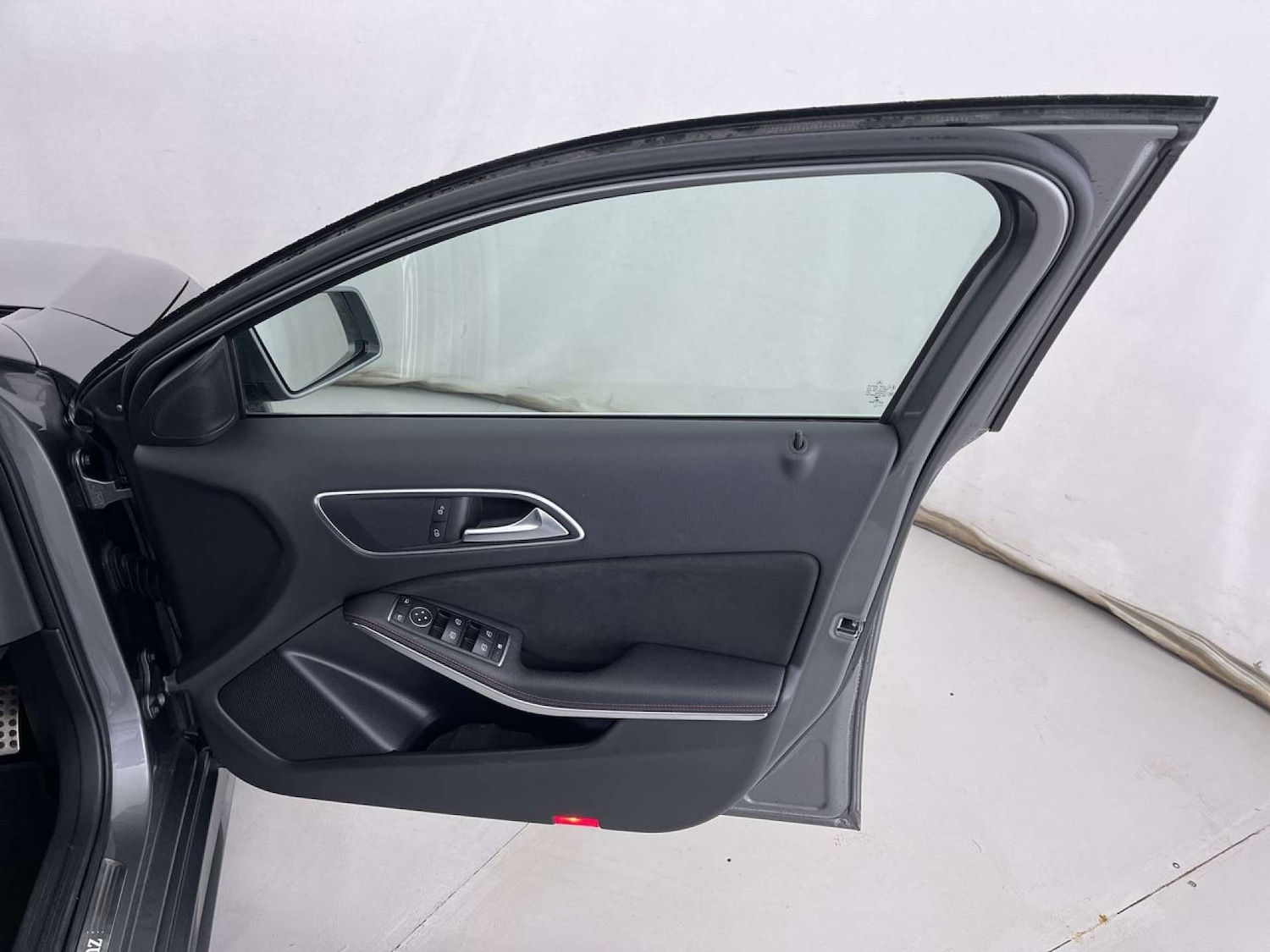 Used Mercedes-Benz A-Class 2016 for sale - 78011094: Photo 29