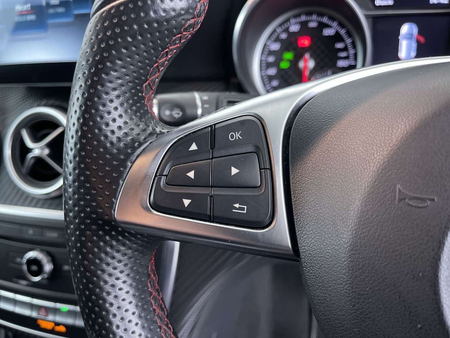 Used Mercedes-Benz A-Class 2016 for sale - 78011094: Photo 50