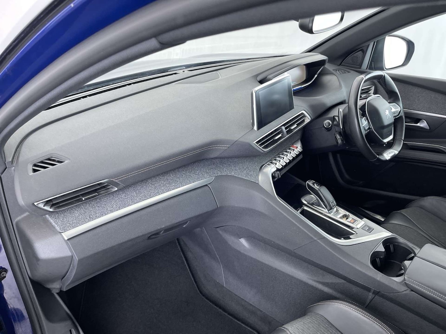 Used Peugeot 3008 2018 for sale - 75959245: Photo 32