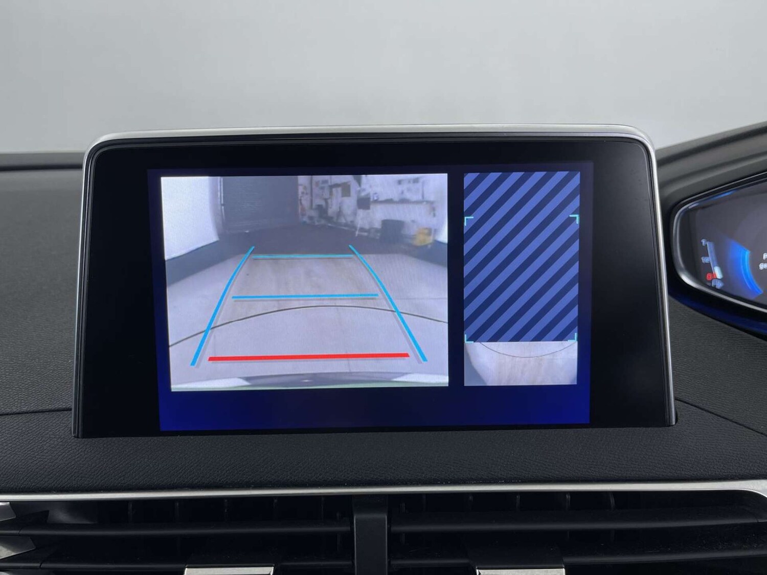 Used Peugeot 3008 2018 for sale - 75959245: Photo 43