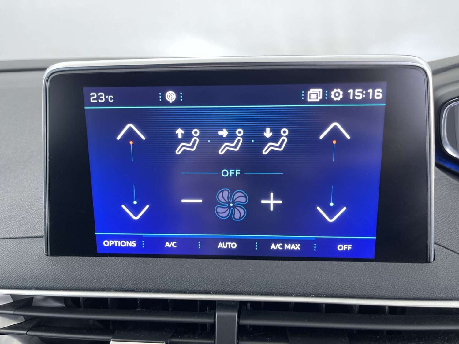 Used Peugeot 3008 2018 for sale - 75959245: Photo 45