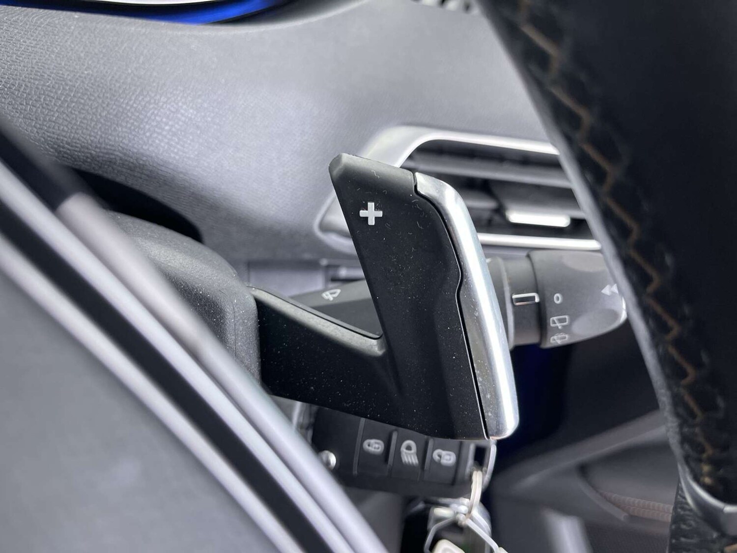 Used Peugeot 3008 2018 for sale - 75959245: Photo 55