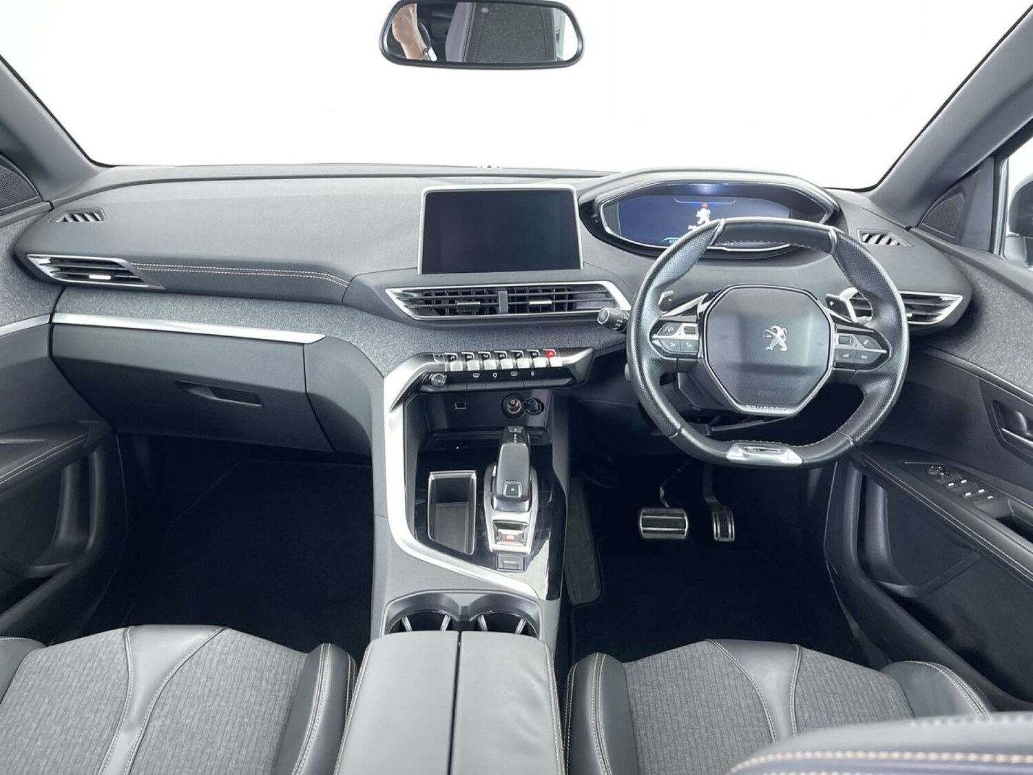 Used Peugeot 3008 2018 for sale - 75959245: Photo 8