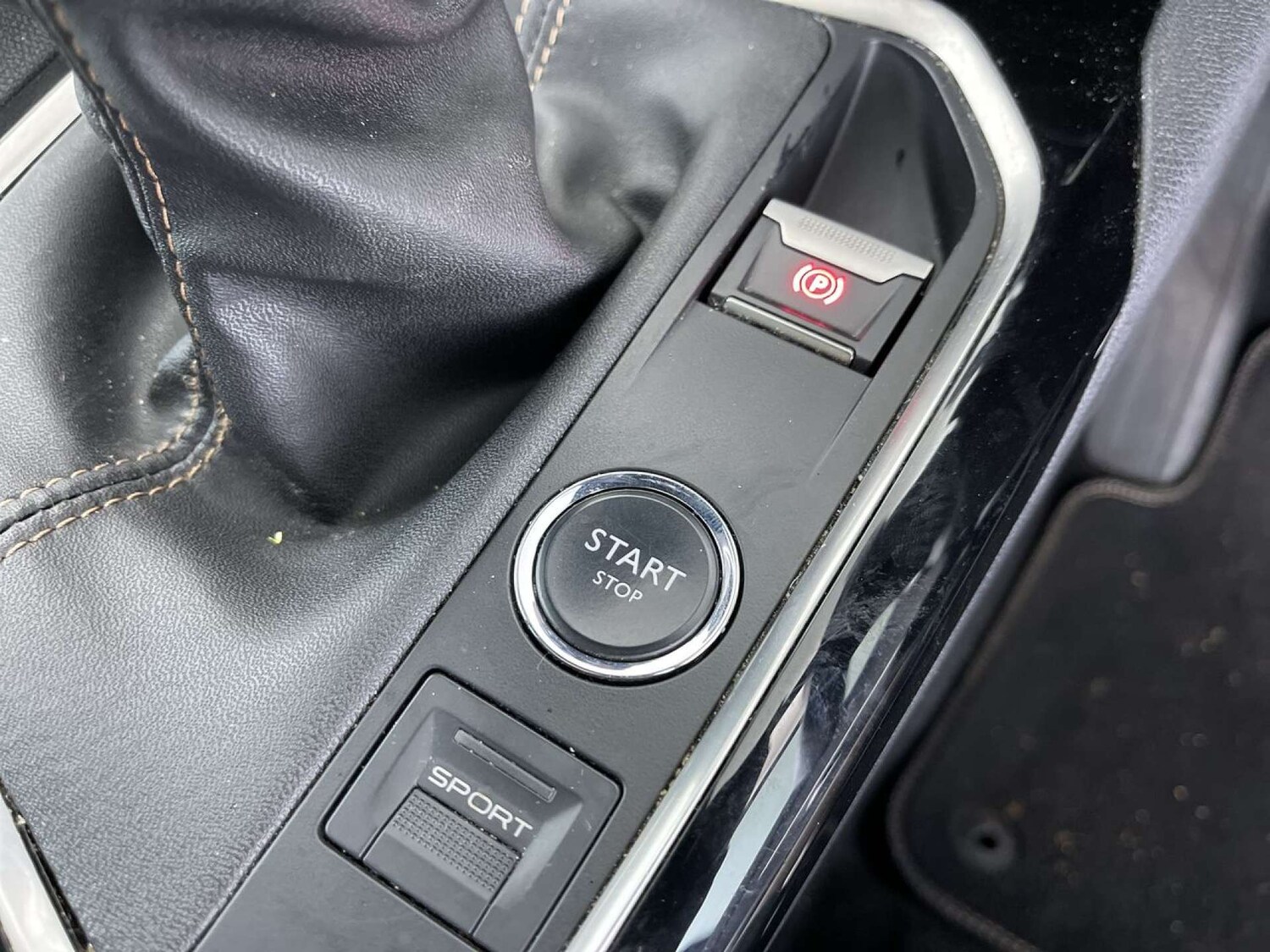 Used Peugeot 3008 2018 for sale - 76594721: Photo 46