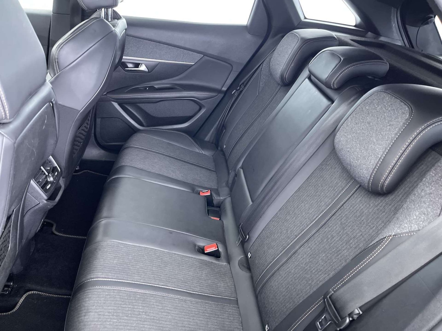 Used Peugeot 3008 2018 for sale - 76594721: Photo 9