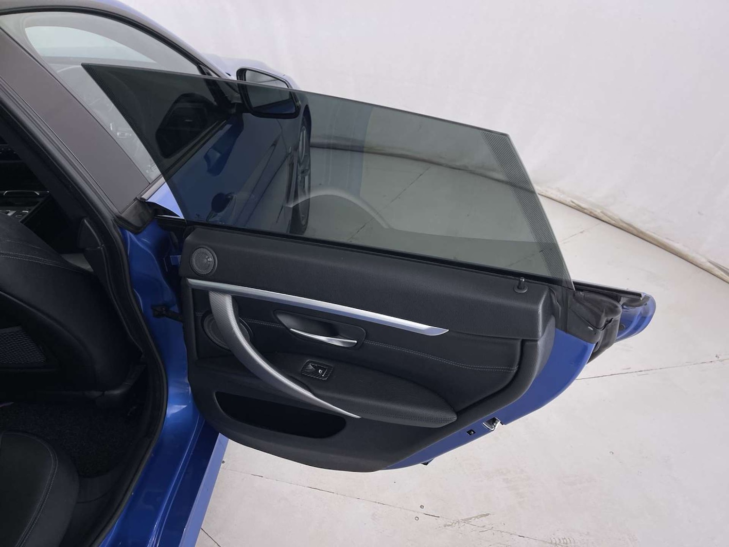 Used BMW 4 Series Gran Coupe 2017 for sale - 76005119: Photo 30