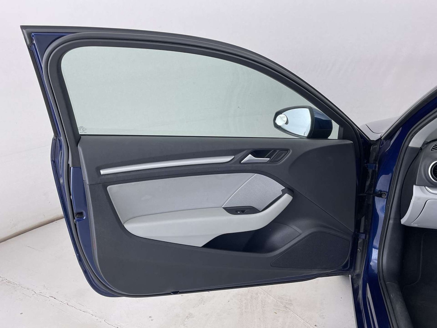 Used Audi A3 2014 for sale - 76100795: Photo 27