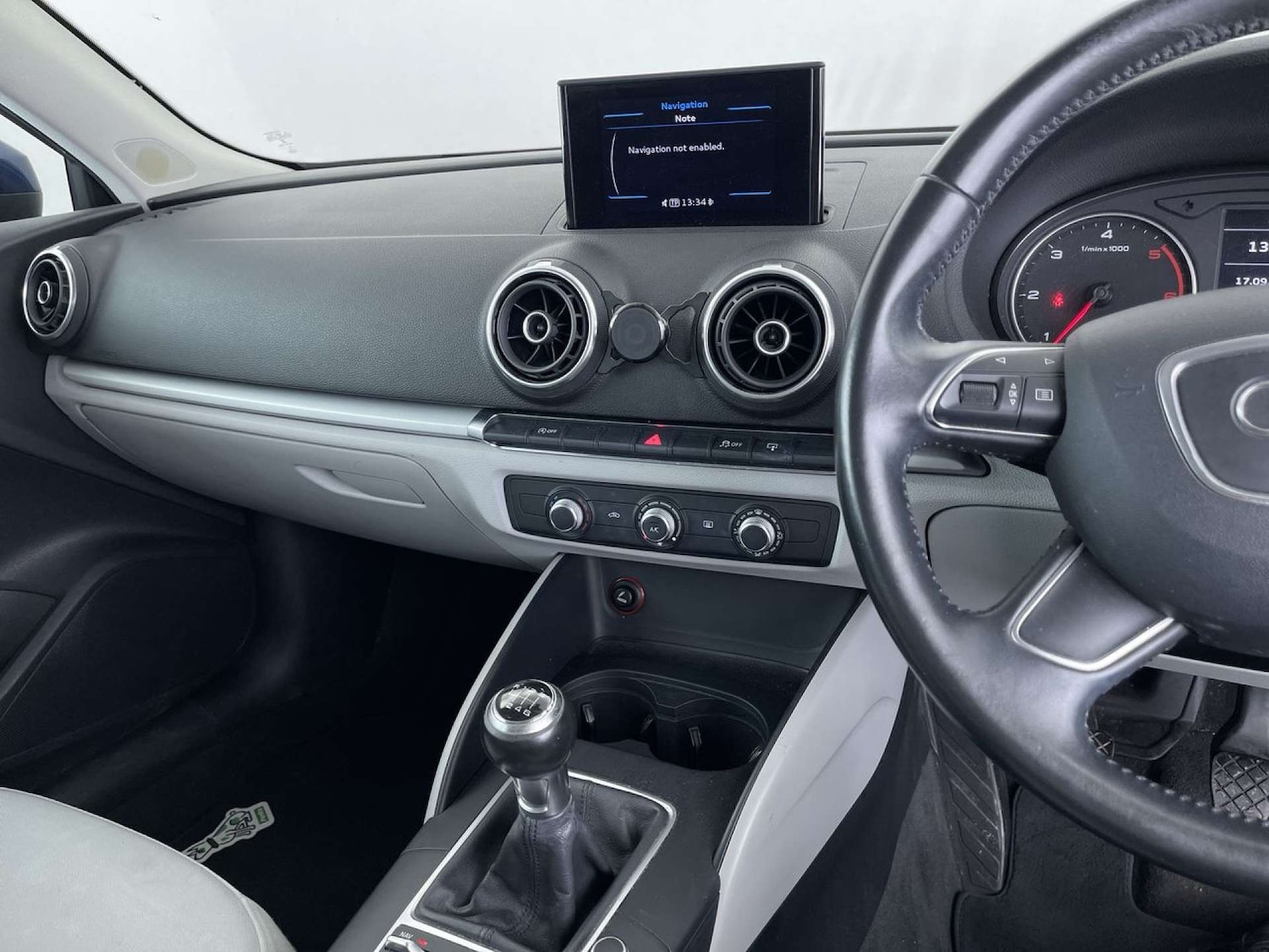 Used Audi A3 2014 for sale - 76100795: Photo 42