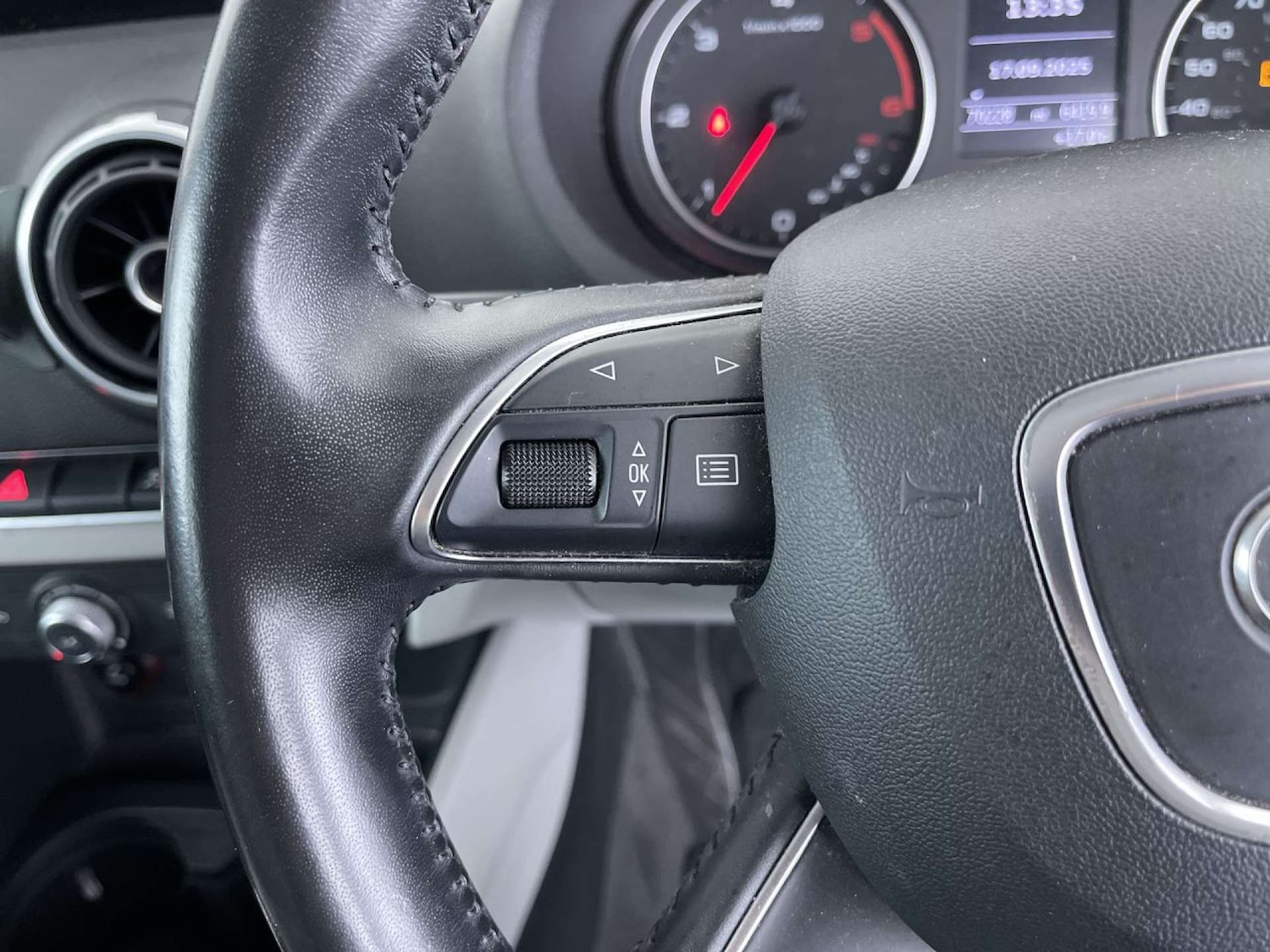 Used Audi A3 2014 for sale - 76100795: Photo 47