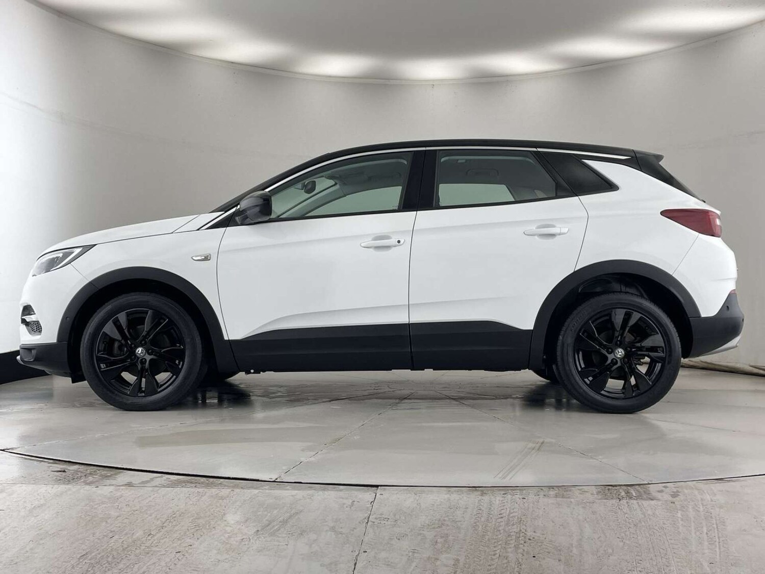 Used Vauxhall Grandland X 2018 for sale - 77420236: Photo 16