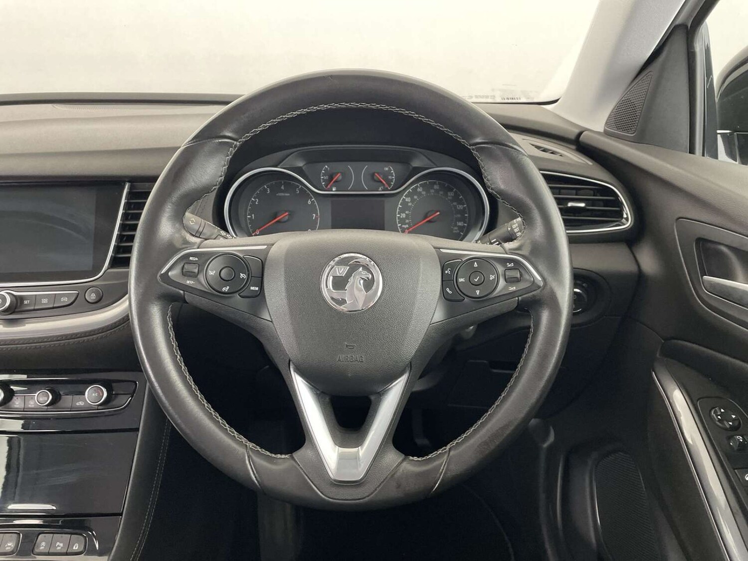 Used Vauxhall Grandland X 2018 for sale - 77420236: Photo 36