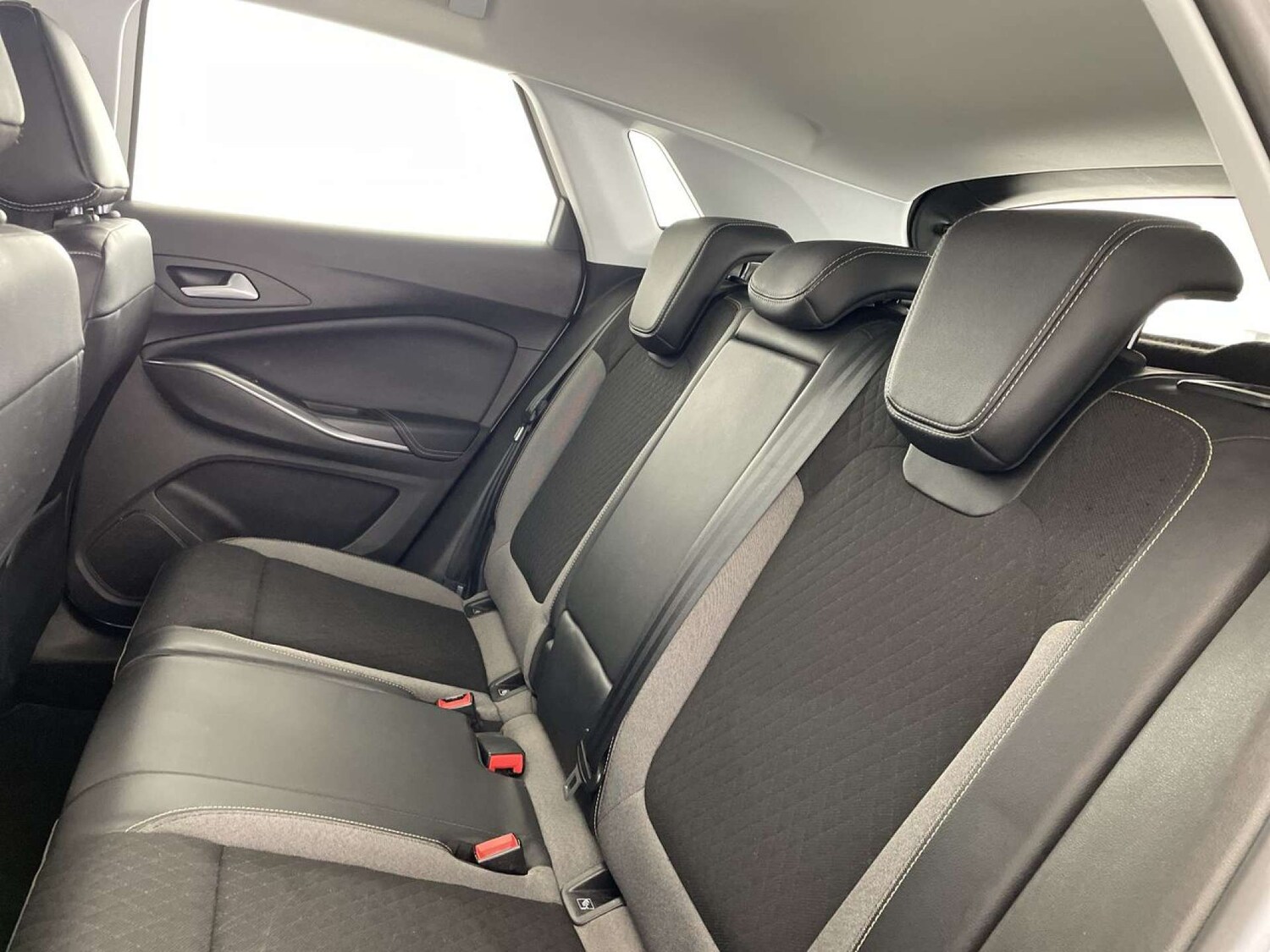 Used Vauxhall Grandland X 2018 for sale - 77420236: Photo 9