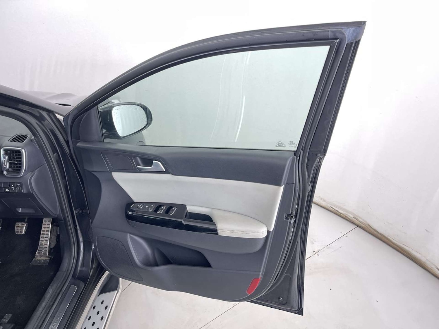 Used Kia Sportage 2016 for sale - 76542287: Photo 29