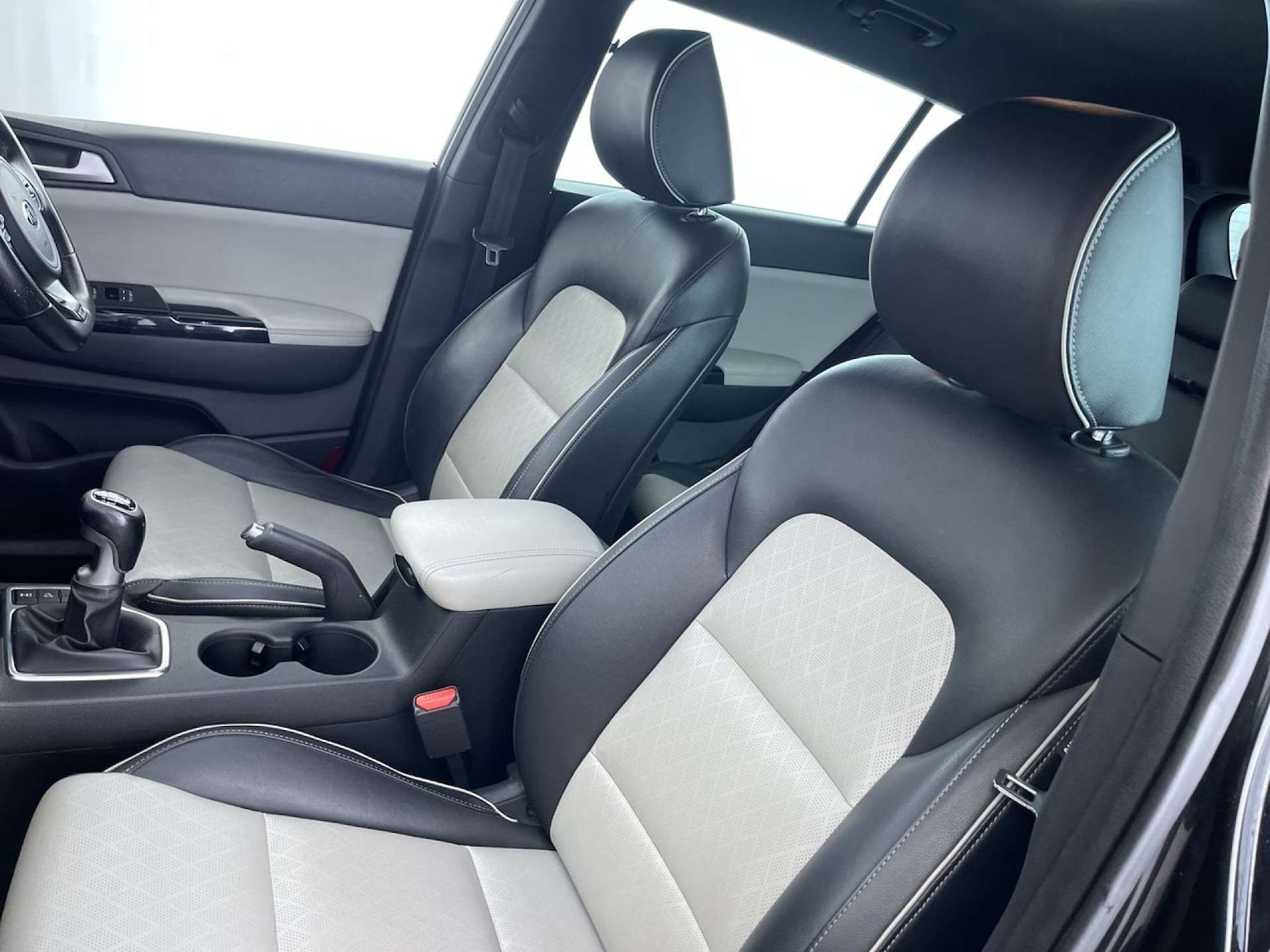 Used Kia Sportage 2016 for sale - 76542287: Photo 31