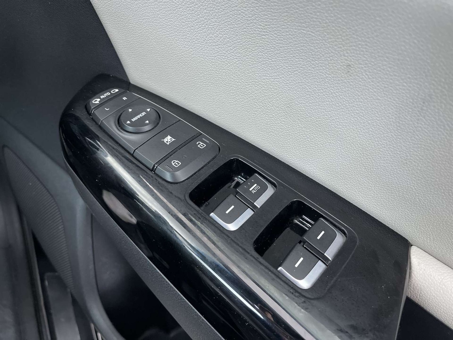 Used Kia Sportage 2016 for sale - 76542287: Photo 50