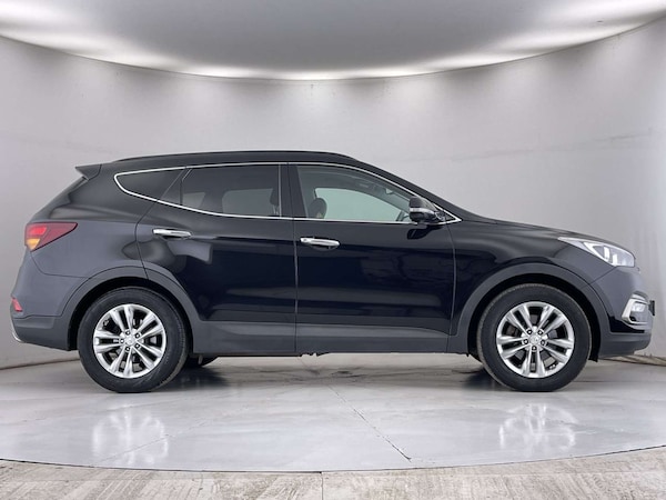 Used Hyundai Santa Fe 2017 for sale - 76038488: Photo 15