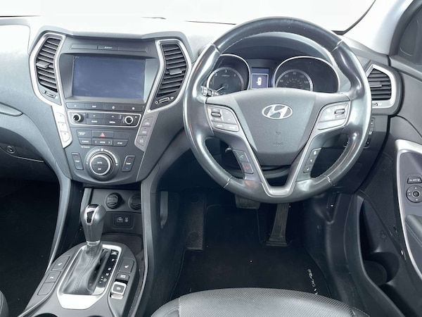 Used Hyundai Santa Fe 2017 for sale - 76038488: Photo 35