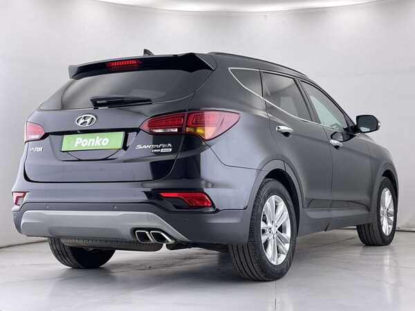 Used Hyundai Santa Fe 2017 for sale - 76038488: Photo 5