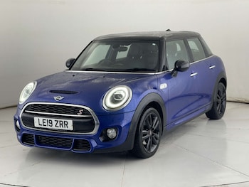 Used MINI Hatch 2019 for sale - 77383461: Photo