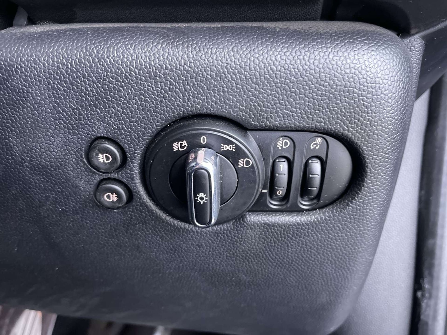 Used MINI Hatch 2019 for sale - 77383461: Photo 51