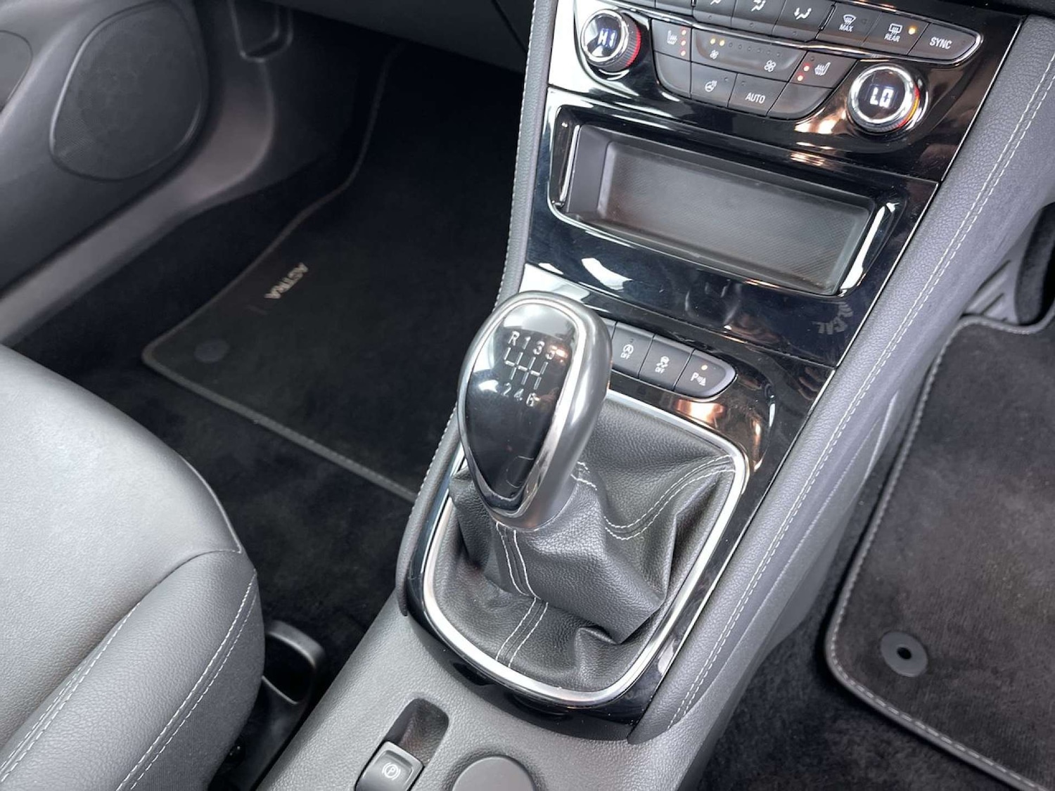 Used Vauxhall Astra 2019 for sale - 77355545: Photo 46