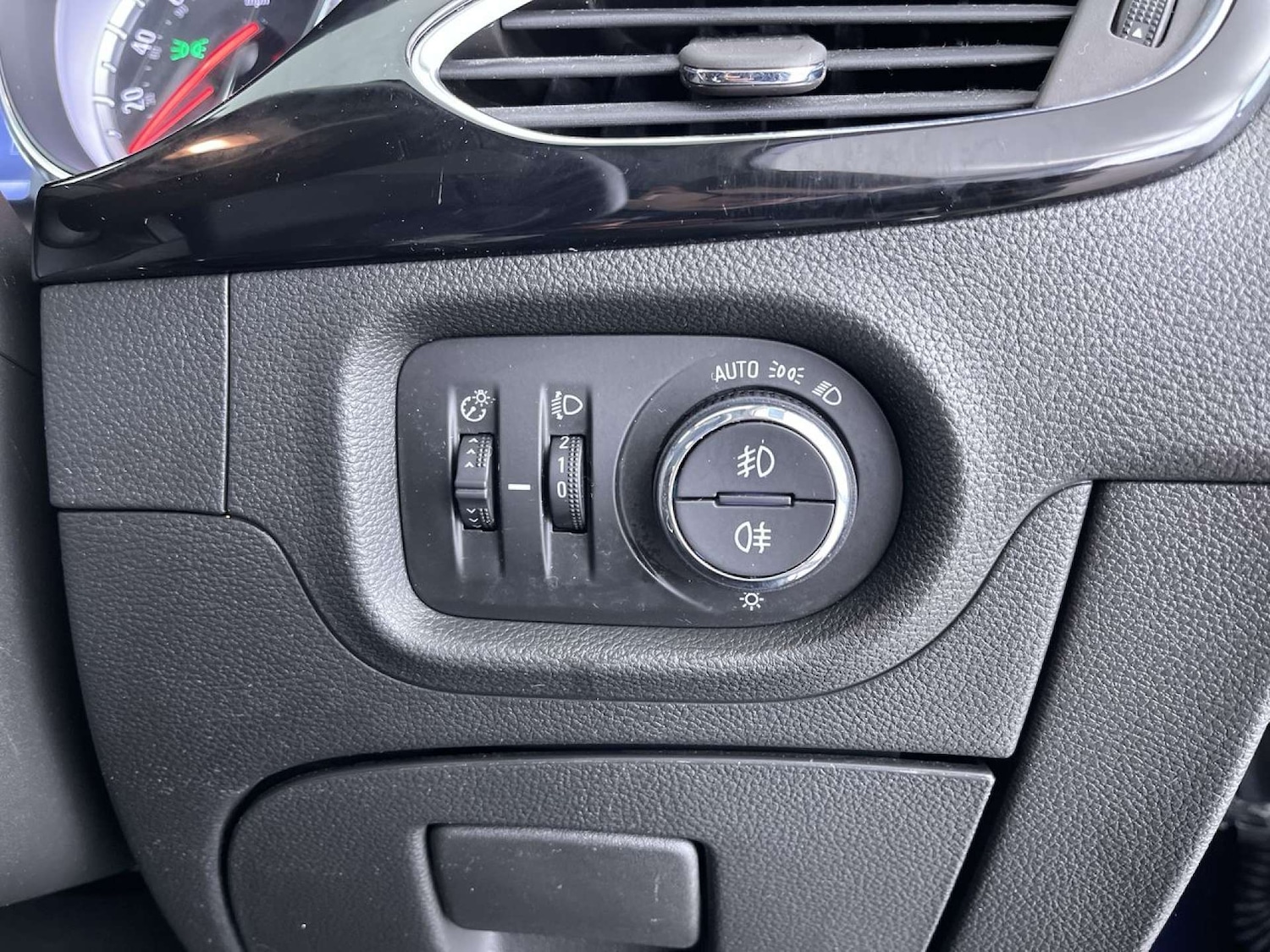 Used Vauxhall Astra 2019 for sale - 77355545: Photo 47