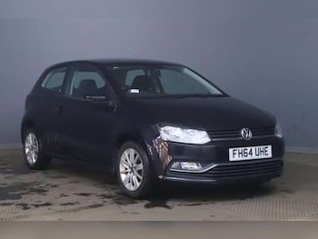 Used Volkswagen Polo 2015 for sale - 77667837: Photo