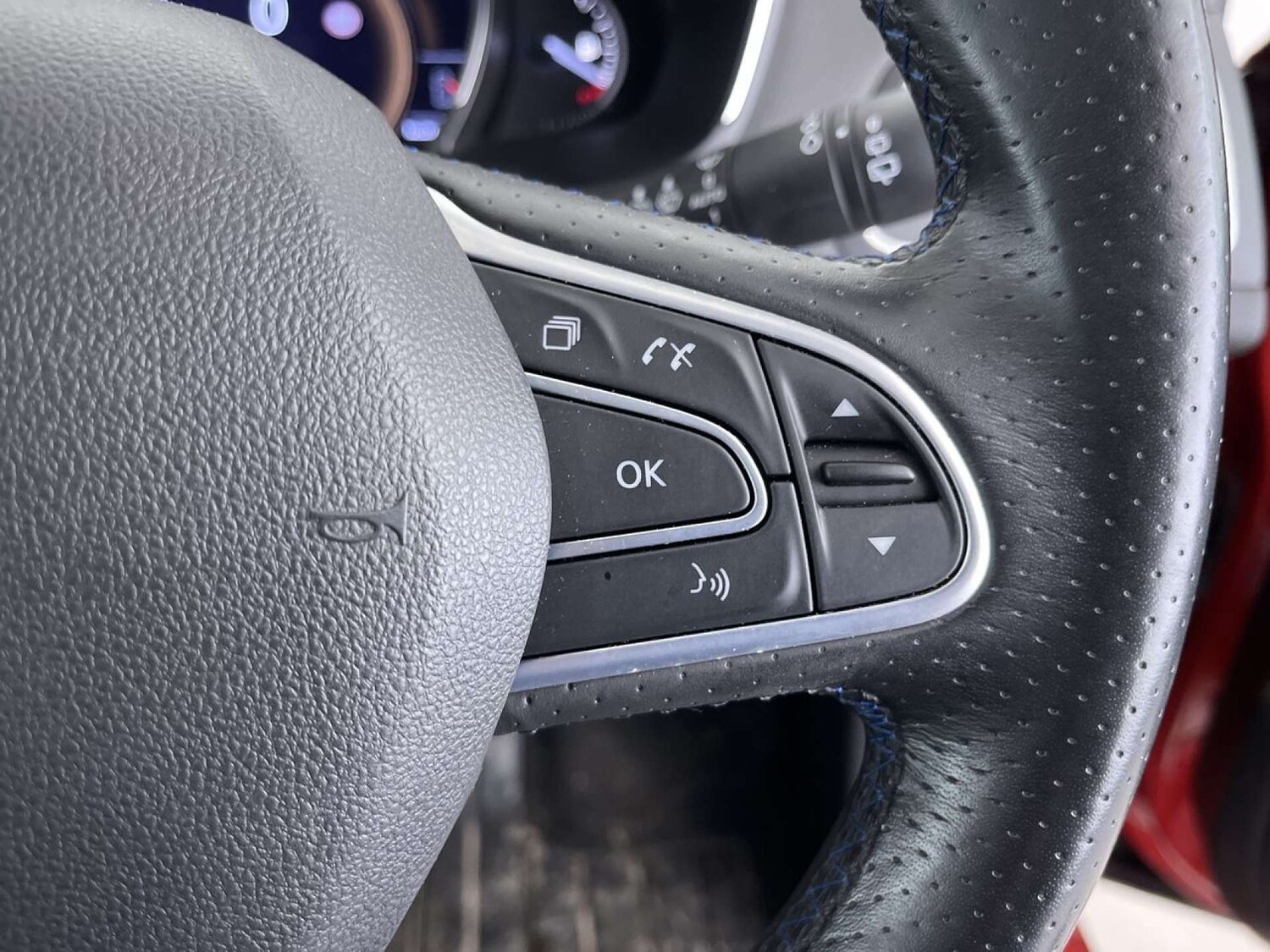 Used Renault Megane 2019 for sale - 76623854: Photo 51