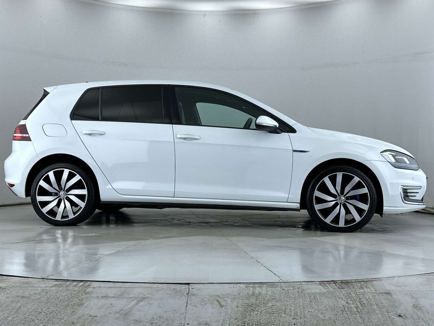 Used Volkswagen Golf 2016 for sale - 77609404: Photo 15