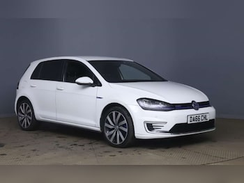 Used Volkswagen Golf 2016 for sale - 77609404: Photo