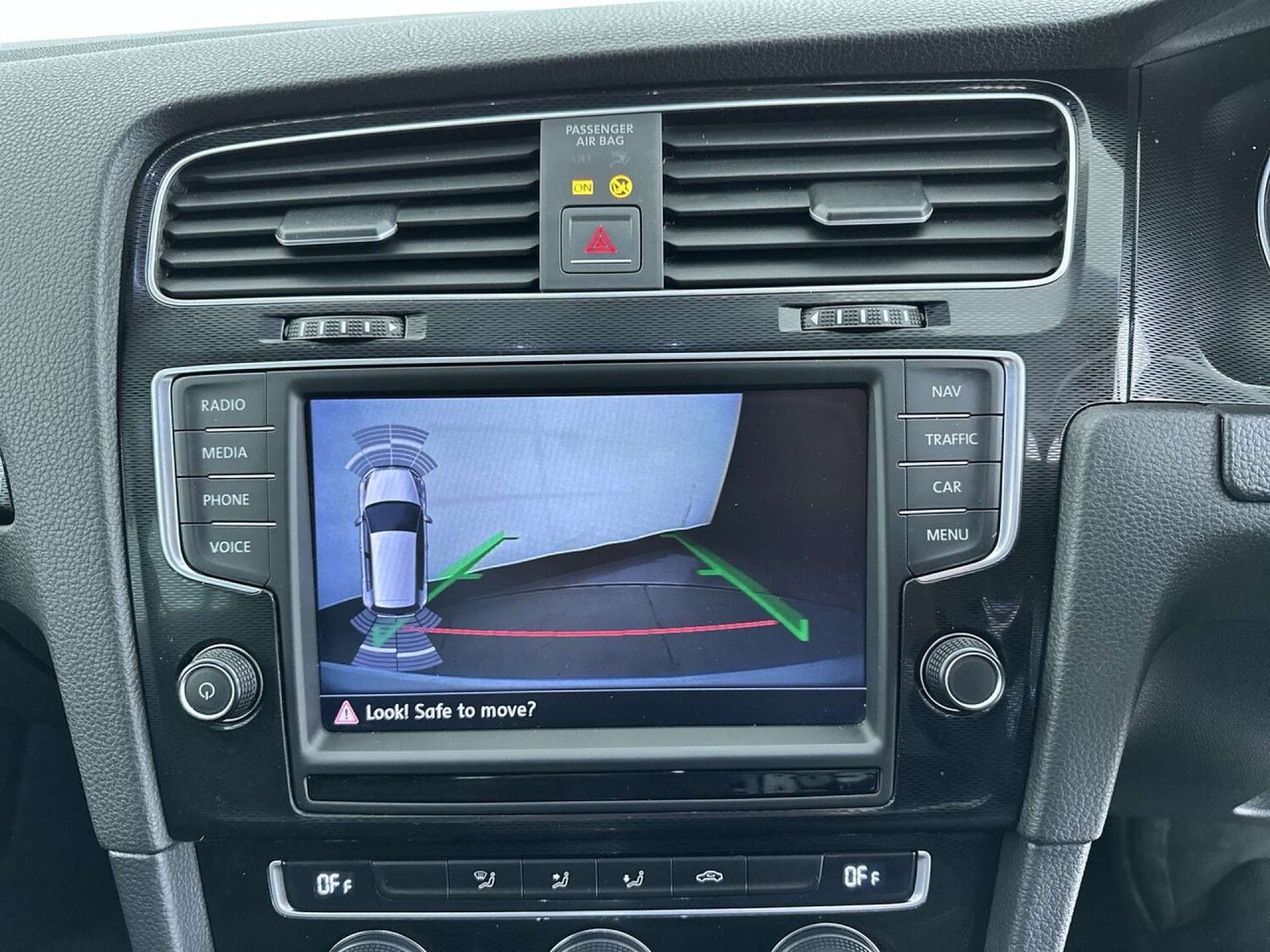 Used Volkswagen Golf 2016 for sale - 77609404: Photo 43