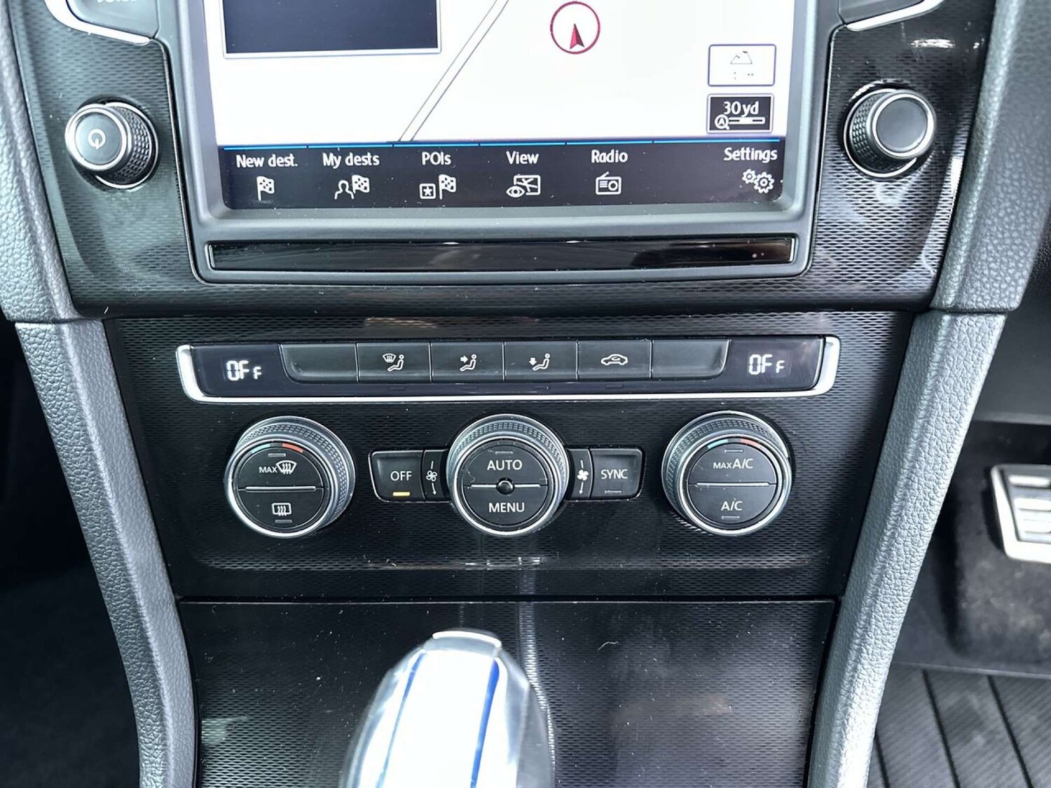 Used Volkswagen Golf 2016 for sale - 77609404: Photo 45