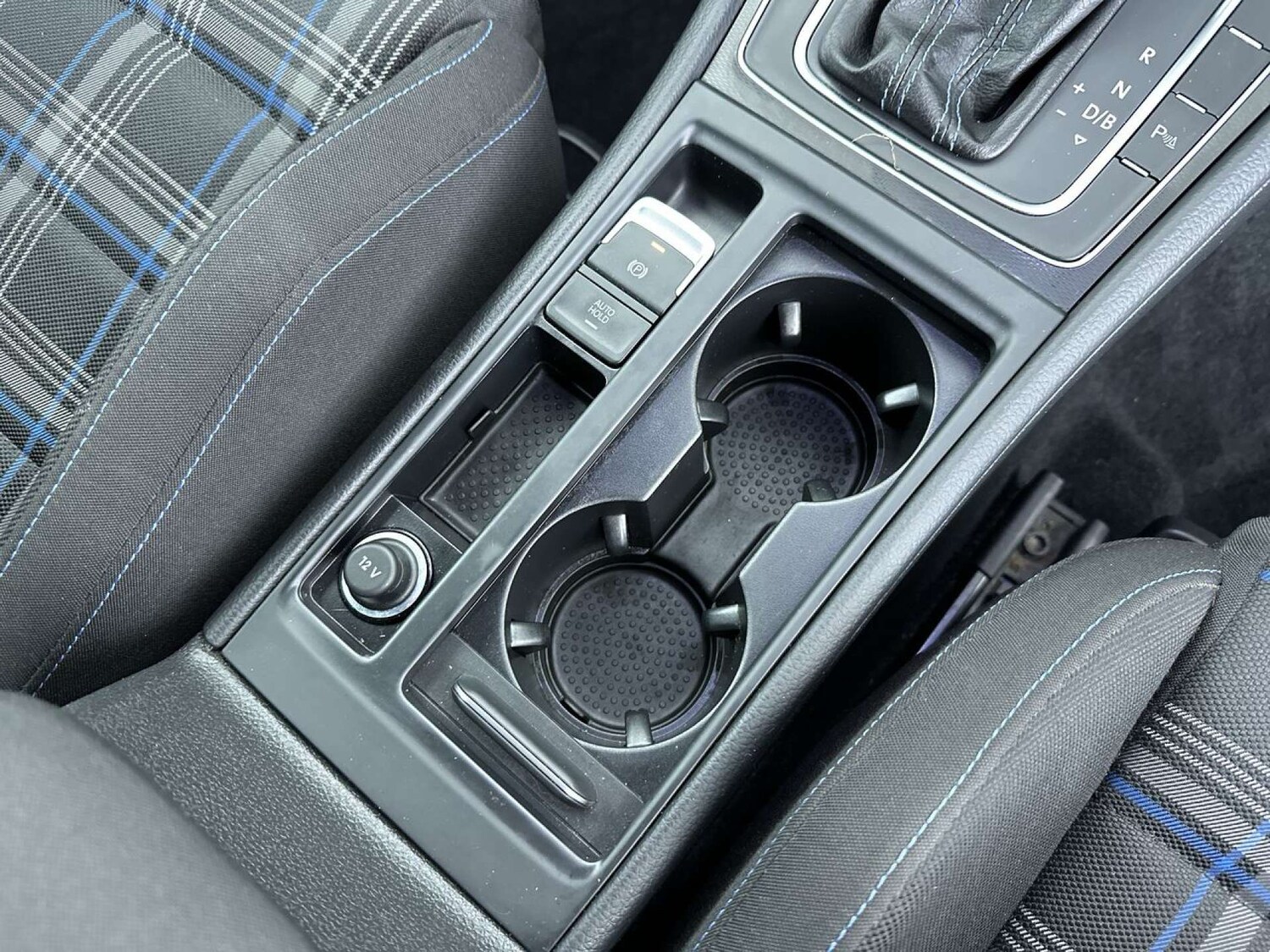 Used Volkswagen Golf 2016 for sale - 77609404: Photo 49