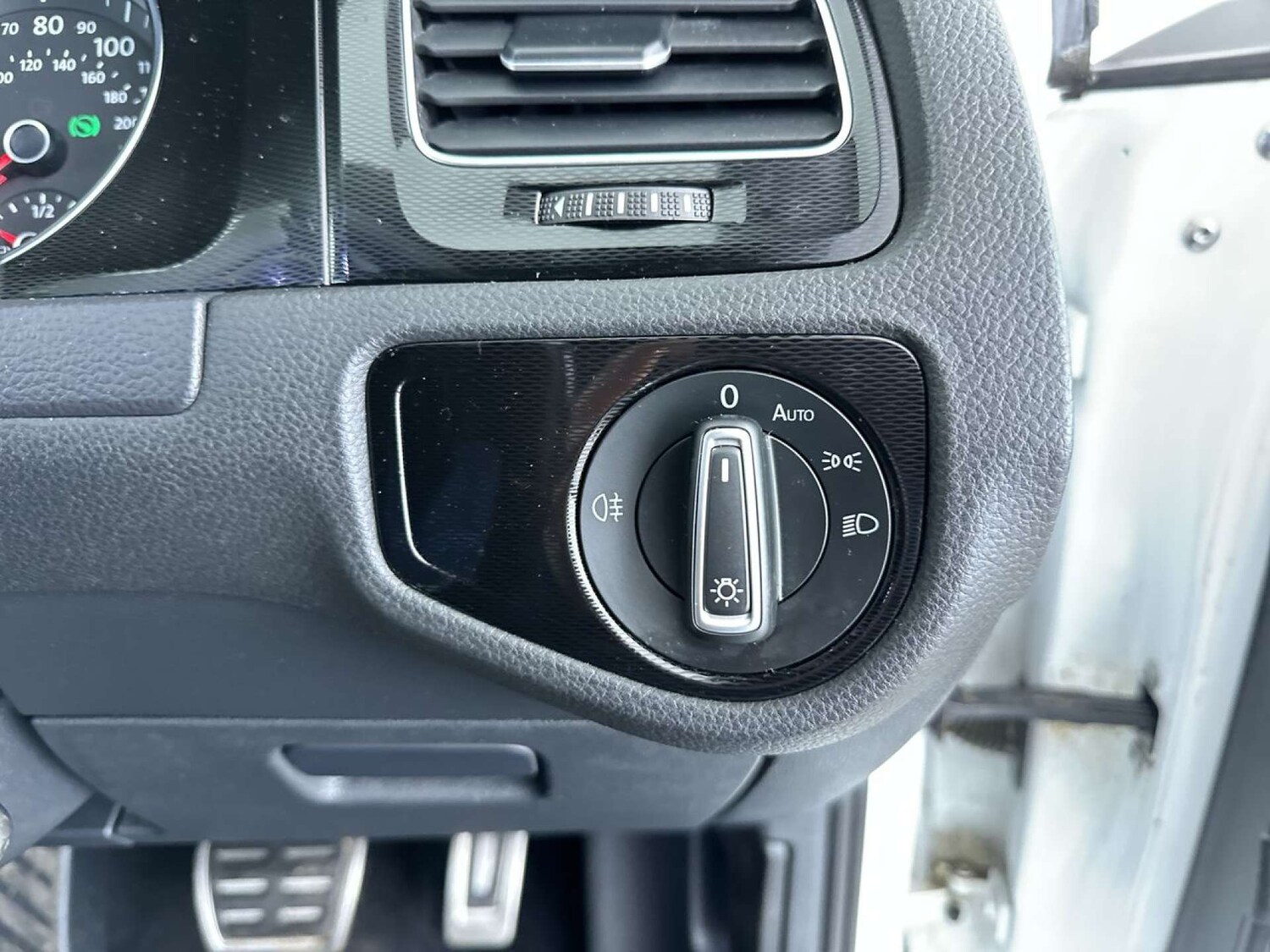 Used Volkswagen Golf 2016 for sale - 77609404: Photo 50