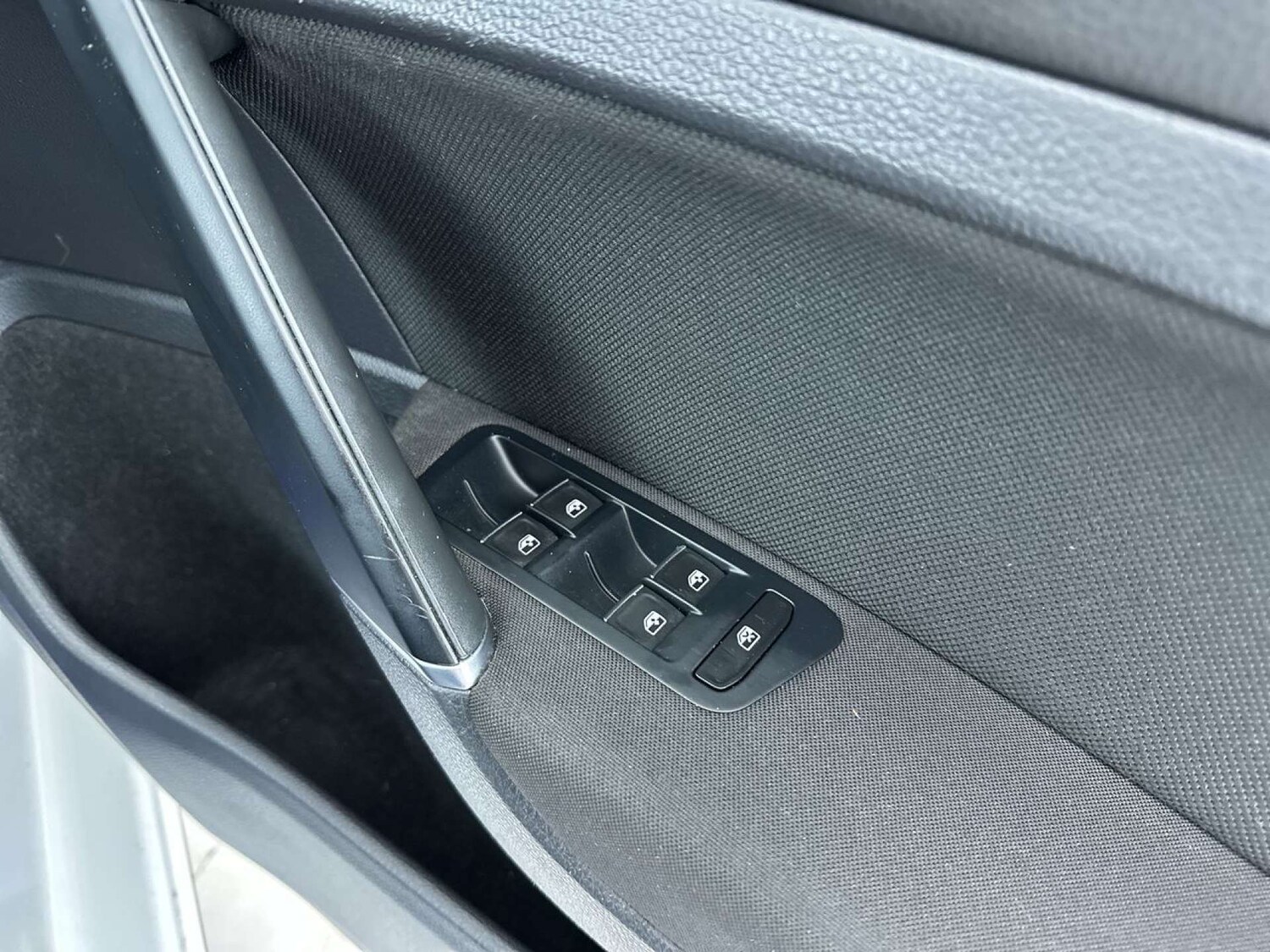 Used Volkswagen Golf 2016 for sale - 77609404: Photo 51