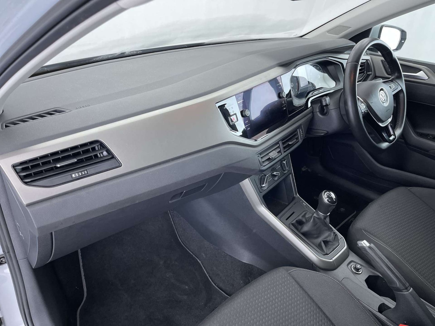 Used Volkswagen Polo 2020 for sale - 76623848: Photo 32