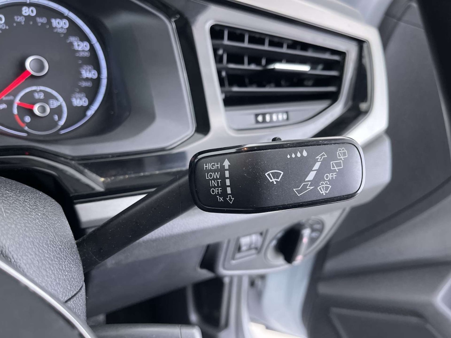 Used Volkswagen Polo 2020 for sale - 76623848: Photo 54