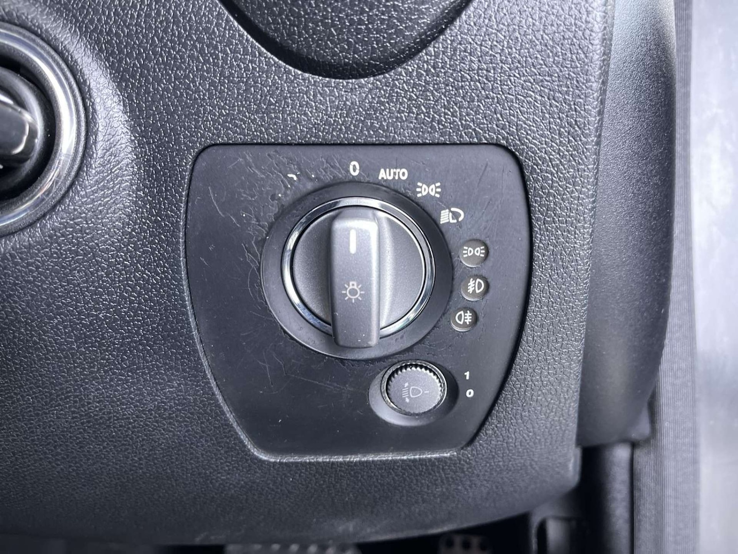 Used Mercedes-Benz SLK 2009 for sale - 77594778: Photo 43