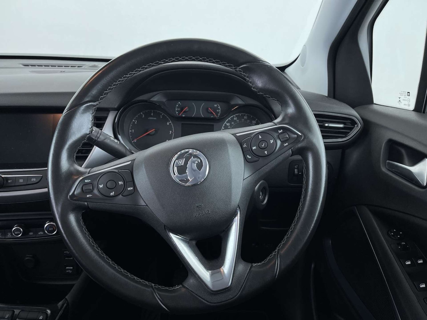 Used Vauxhall Crossland X 2019 for sale - 76834627: Photo 36