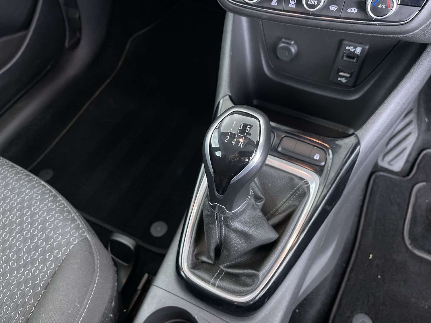 Used Vauxhall Crossland X 2019 for sale - 76834627: Photo 47