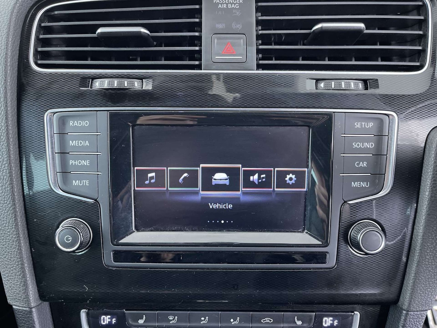 Used Volkswagen Golf 2014 for sale - 77980244: Photo 39