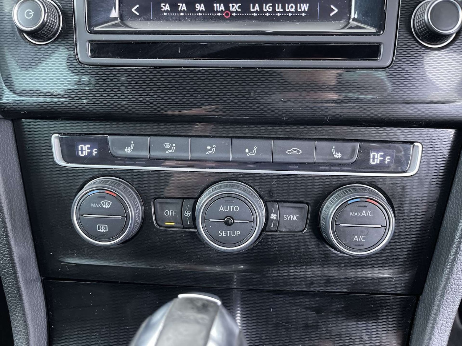 Used Volkswagen Golf 2014 for sale - 77980244: Photo 43