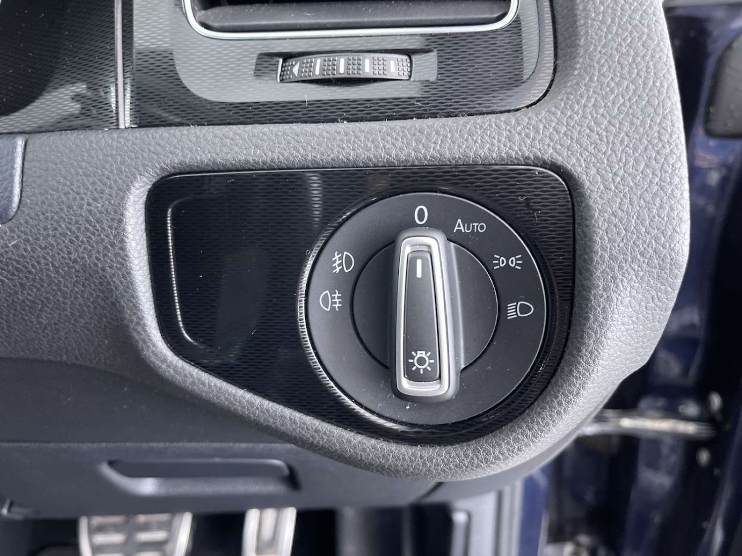 Used Volkswagen Golf 2014 for sale - 77980244: Photo 47