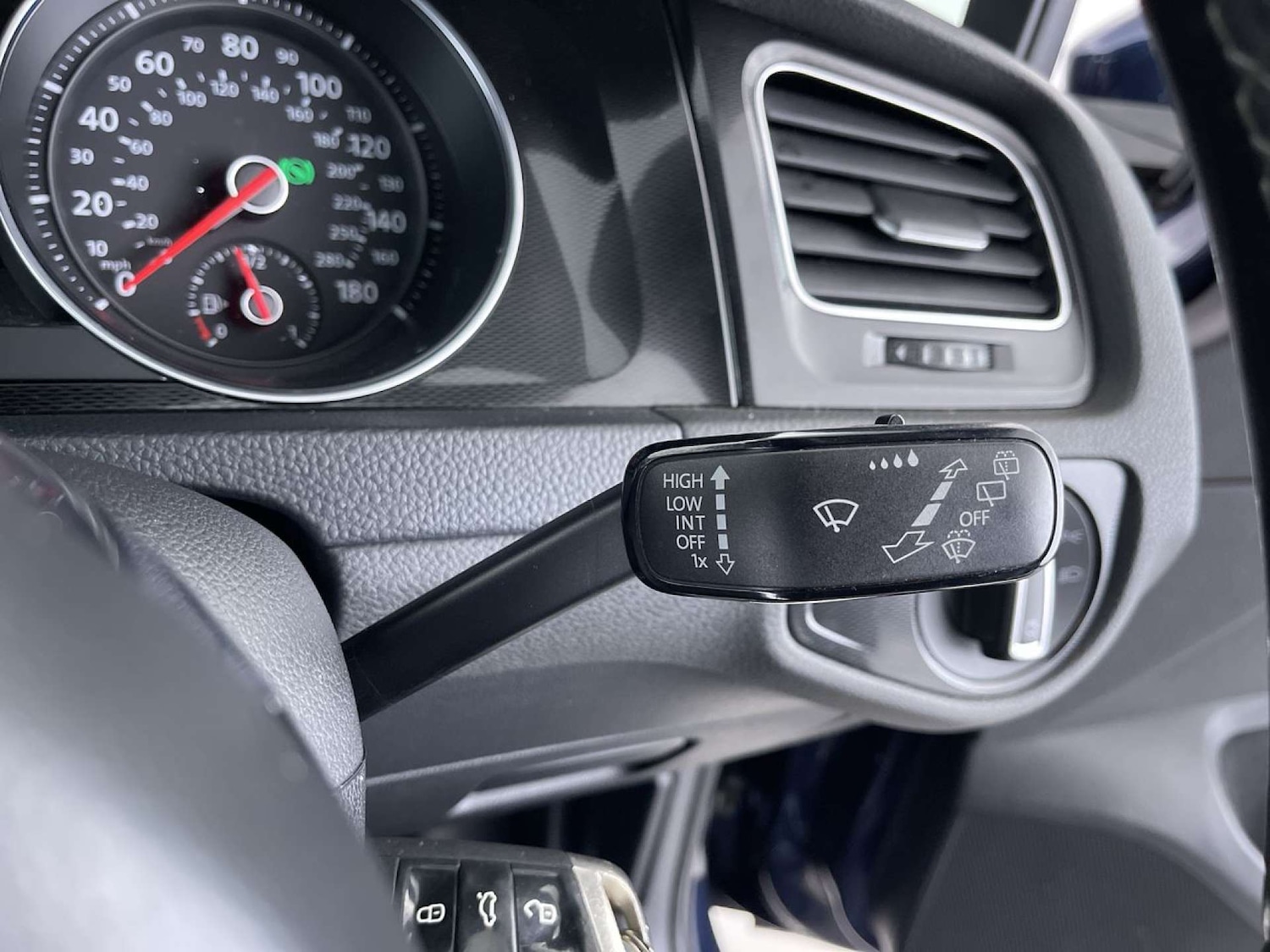 Used Volkswagen Golf 2014 for sale - 77980244: Photo 52