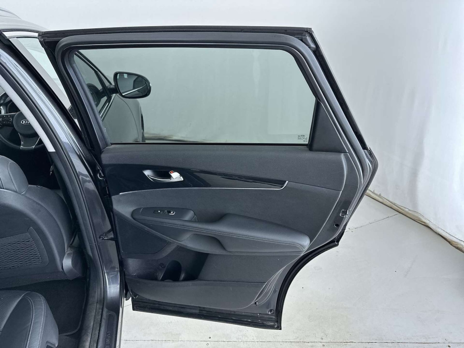 Used Kia Sorento 2016 for sale - 77905740: Photo 26