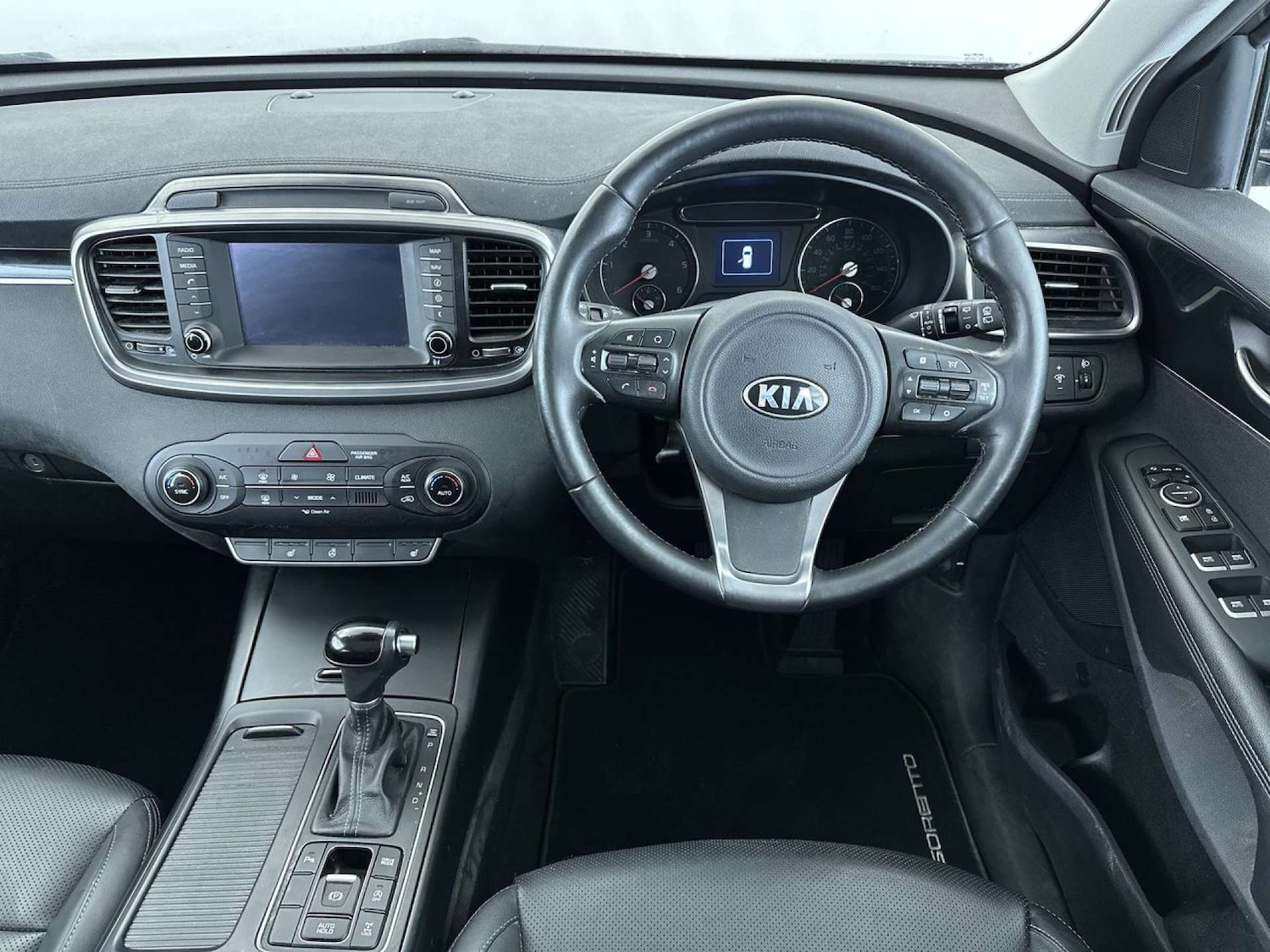 Used Kia Sorento 2016 for sale - 77905740: Photo 31