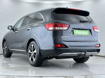 Used Kia Sorento 2016 for sale - 77905740: Photo